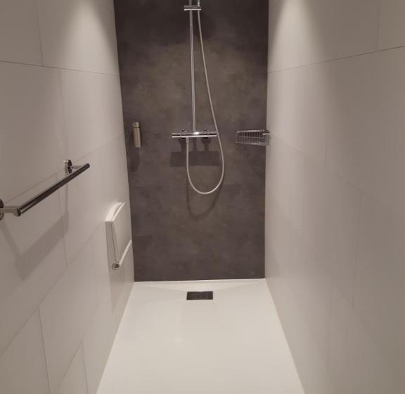 Номер Стандарт, Ravel Hotel Cyrano