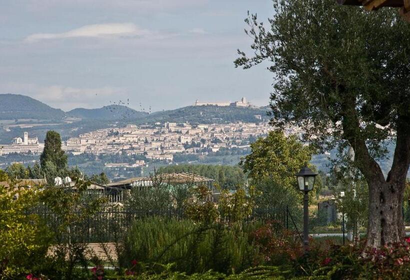Семейные Апартаменты, Agriturismo Le Rondini Di Francesco Di Assisi