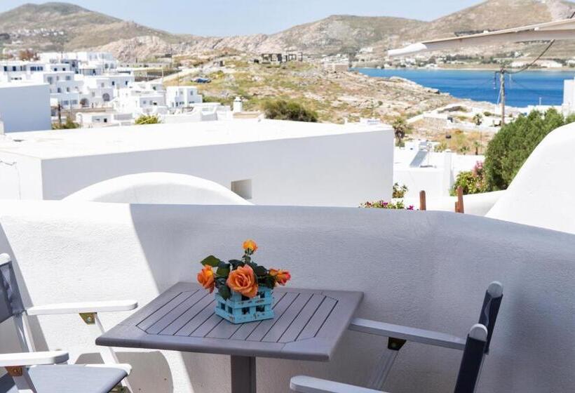 Полулюкс Вид на Море, Yades Suites & Spa   Adults Only