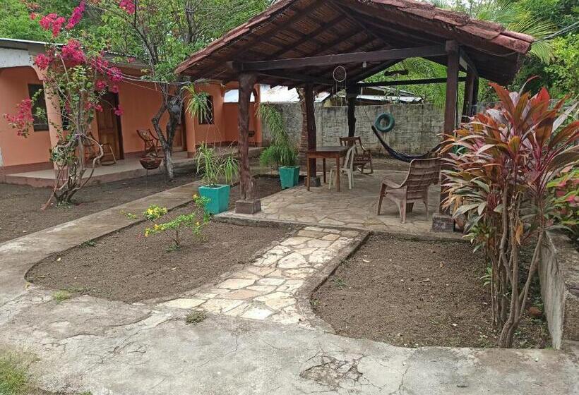 Трехместный Номер Комфорт, Ometepe House