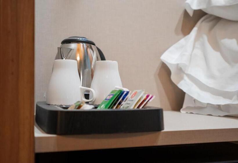 اتاق لوکس, Grantò B&b