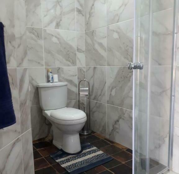 اتاق استاندارد با تخت بزرگ, 13th Avenue Guesthouse Benoni