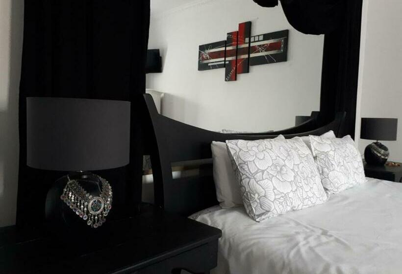 اتاق استاندارد با تخت بزرگ, 13th Avenue Guesthouse Benoni