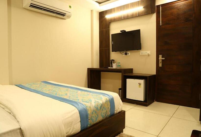 Quarto Superior, Kush Ganga   50 Meter From Har Ki Pauri, Haridwar