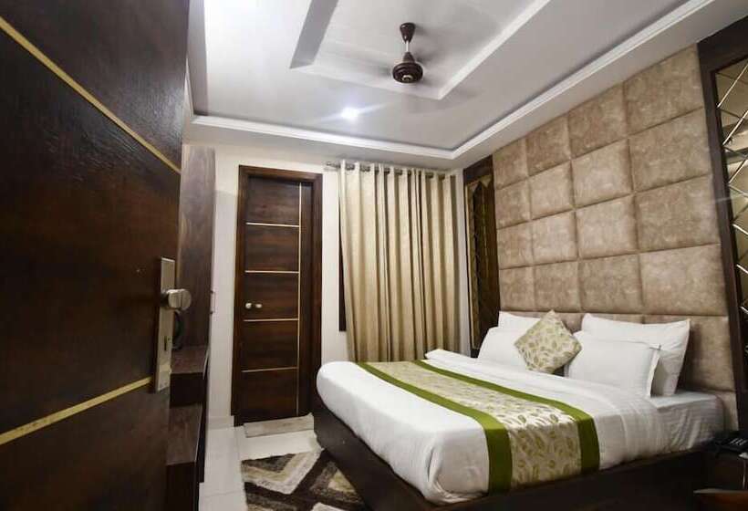 Quarto Deluxe, Kush Ganga   50 Meter From Har Ki Pauri, Haridwar