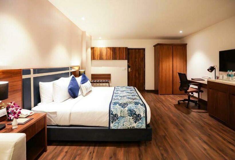 اتاق اجرایی, Regenta Suites Gurugram, Sohna Road, Sector 49