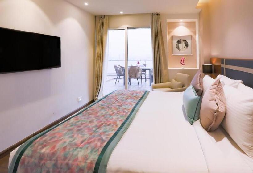 سوئیت پریمیوم, Regenta Suites Gurugram, Sohna Road, Sector 49