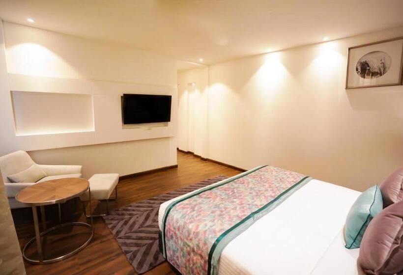 سوئیت پرزیدنت, Regenta Suites Gurugram, Sohna Road, Sector 49