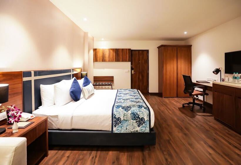 اتاق اجرایی, Regenta Suites Gurugram, Sohna Road, Sector 49
