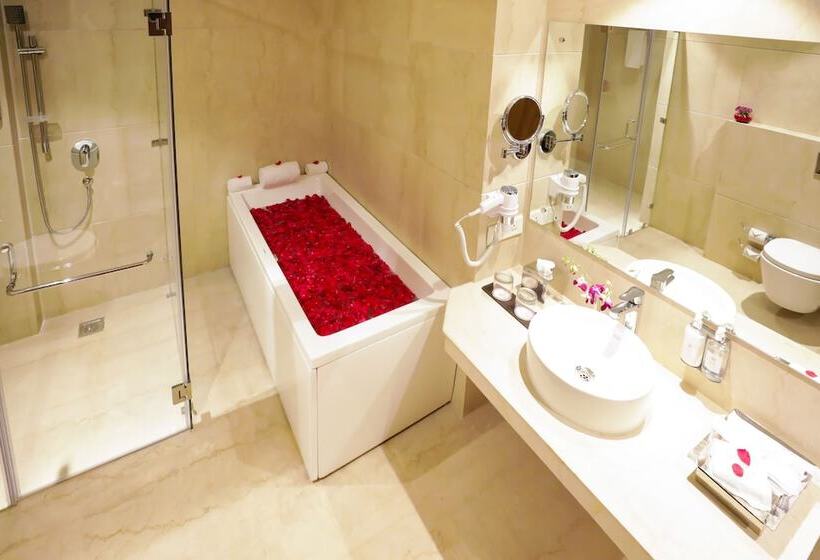 سوئیت پرزیدنت, Regenta Suites Gurugram, Sohna Road, Sector 49