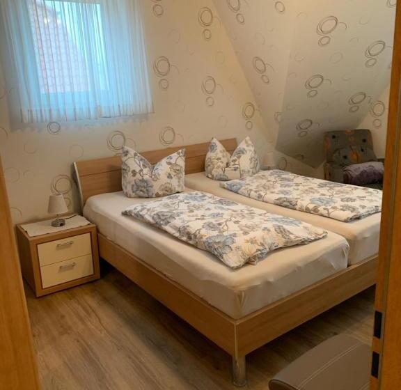 1 Bedroom Apartment Lake View, Pension Haus Beckmann