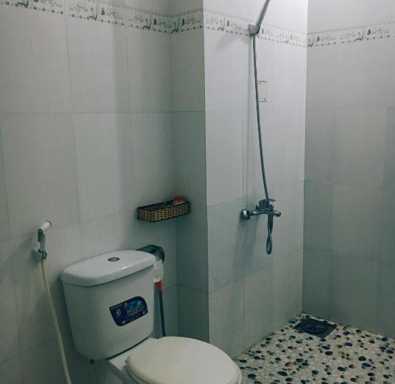 اتاق استاندارد چهار تخته, Bí đỏ Homestay