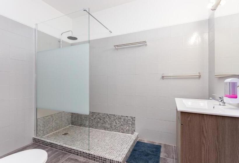 اتاق استاندارد, Safari Beach Guest House