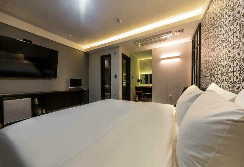 اتاق لوکس, West In Hotel Yeosu