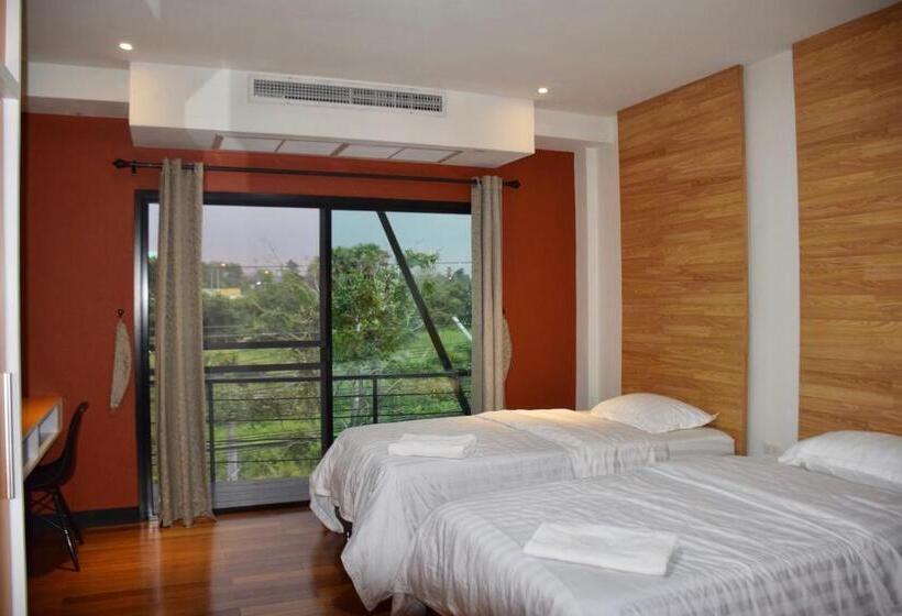 带共用浴室的标准房间, Bkl Pool Villa Pattaya