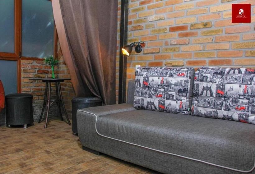 سوییت خانوادگی, Orbita Hotel Shymkent