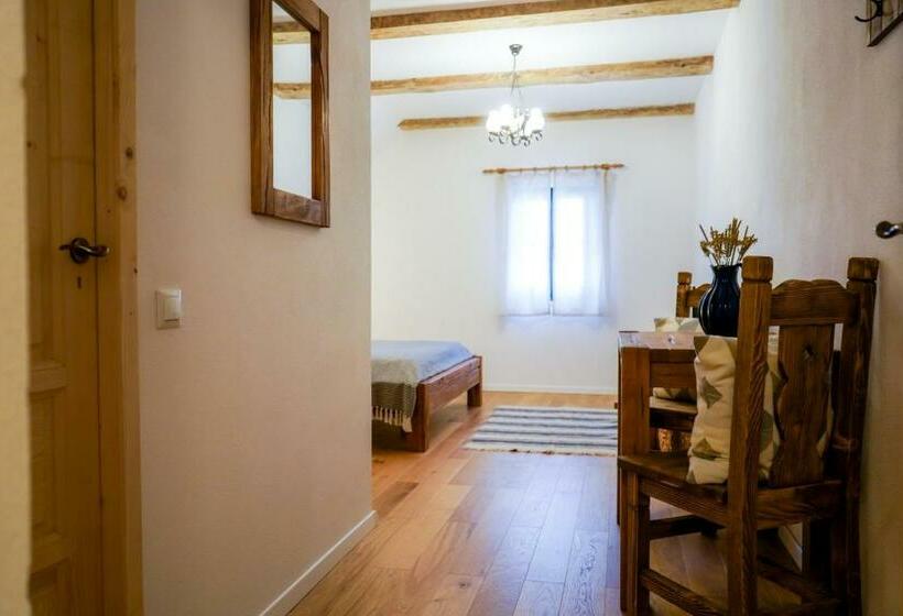 Номер Стандарт, Pensiunea Hodăița