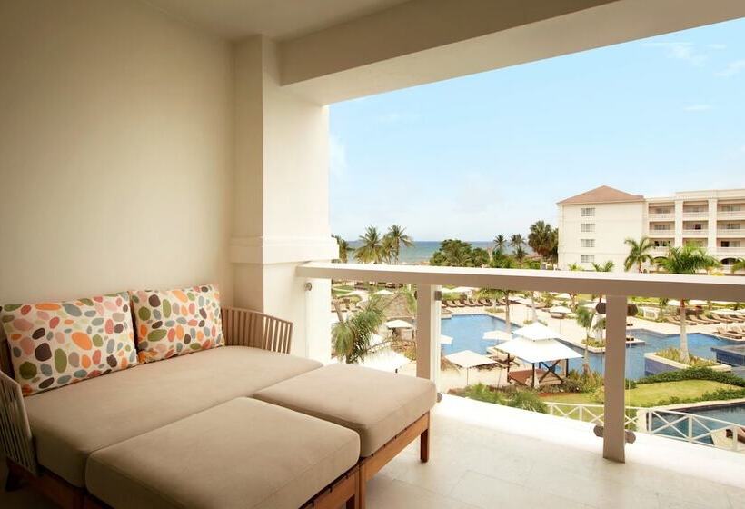 סוויטת ג'וניור מיטת קינג, Hyatt Zilara Rose Hall Adults Only All Inclusive