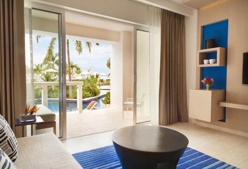 سوئیت جونیور با تخت بزرگ, Hyatt Zilara Rose Hall Adults Only All Inclusive