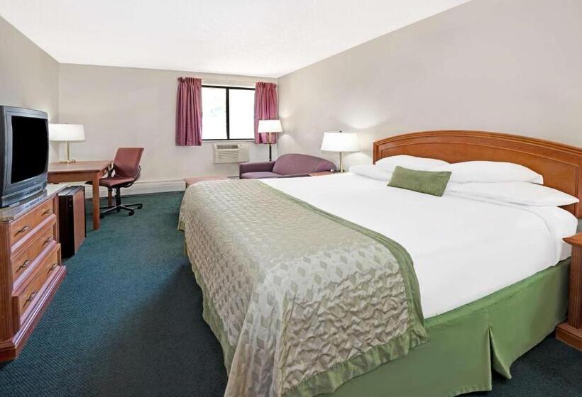 Стандартный Номер Кровать Кинг, Travelodge By Wyndham Laramie