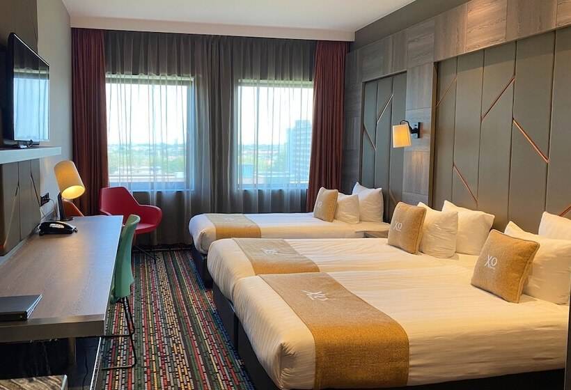 标准三人间, Xo Hotels Couture