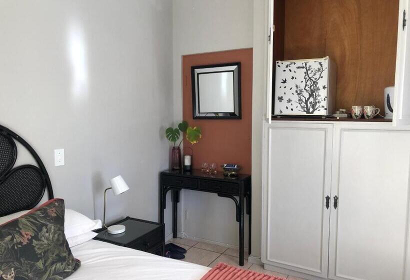 اتاق اکونومی, Welgemoed Villa