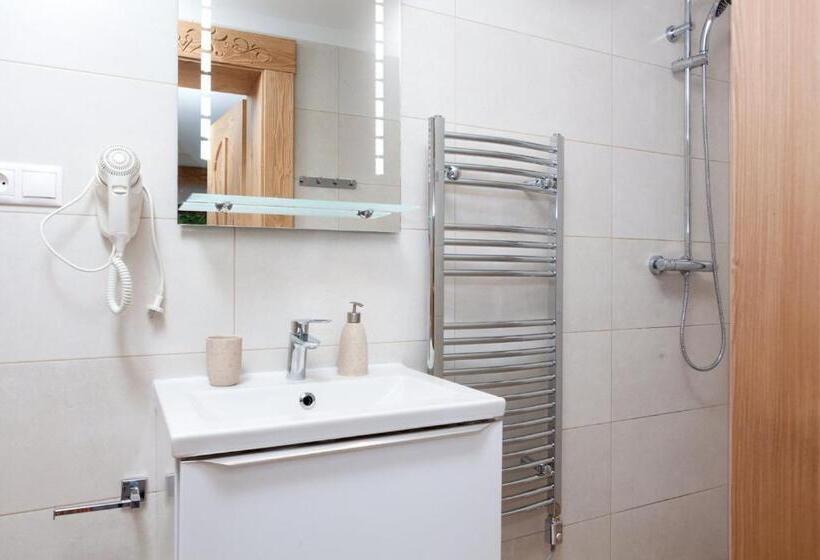 Апартаменты 2 Спальни, Drevenica U Pavla