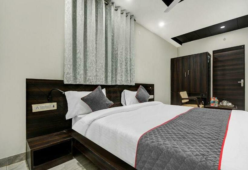 Quarto Triplo Deluxe, Townhouse Pisto Inn