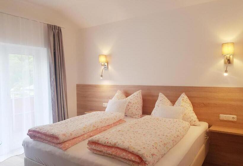 اتاق استاندارد با تراس, Pan Haus Bad Goisern