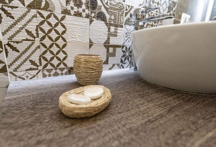 Номер Стандарт, Biù B&b