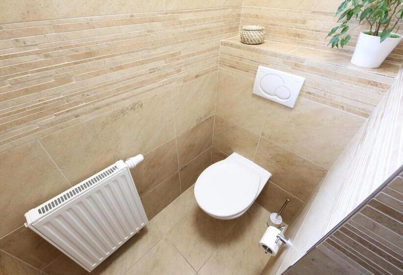 جناح عائلي, úpatí Ještědu   Apartmány