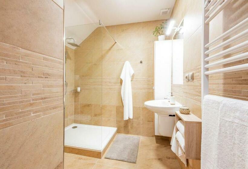 شقة غرفتين, úpatí Ještědu   Apartmány