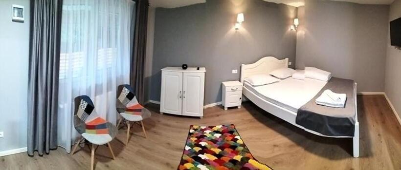 اتاق استاندارد, Casa Justin