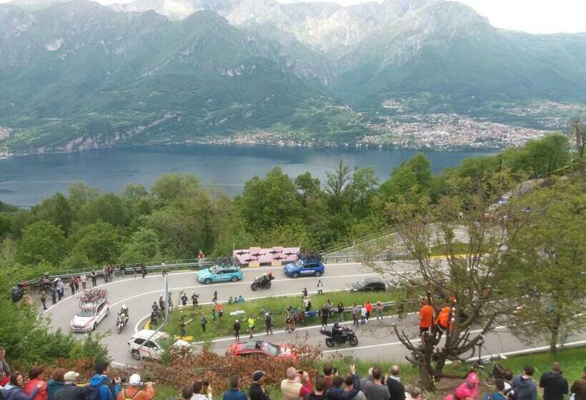 اتاق استاندارد با چشم‌انداز دریاچه, Locanda Mirabeau