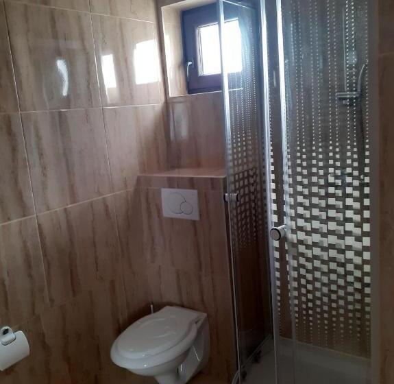اتاق لوکس, Casa Andy