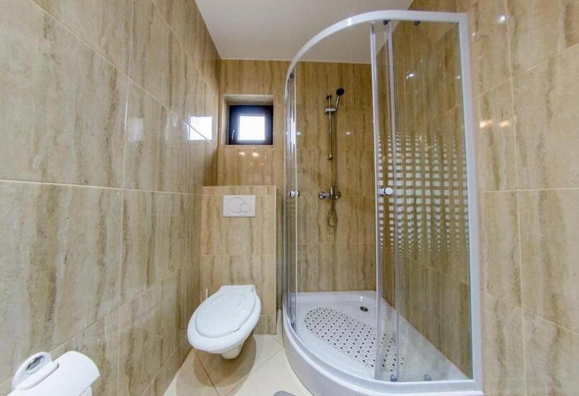 اتاق لوکس, Casa Andy