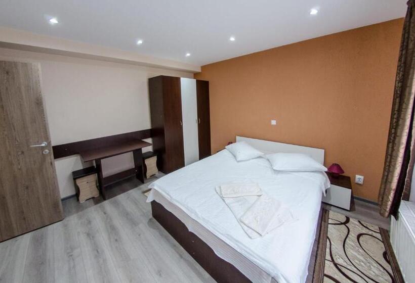 اتاق لوکس, Casa Andy