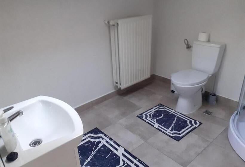 آپارتمان 2 خوابه, Casa Andy