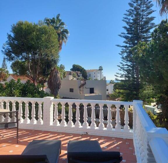 Номер Deluxe Вид на Море с Балконом, Casa Flora   Mijas Costa   Andalusië