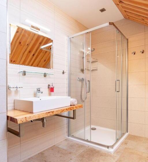 침실 3개 아파트, Apartmány Srub Výtoňka Lipno
