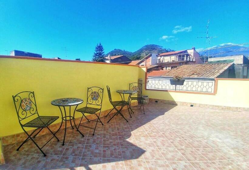 سوئیت جونیور با تراس, Dove Nasce Il Sole B&b