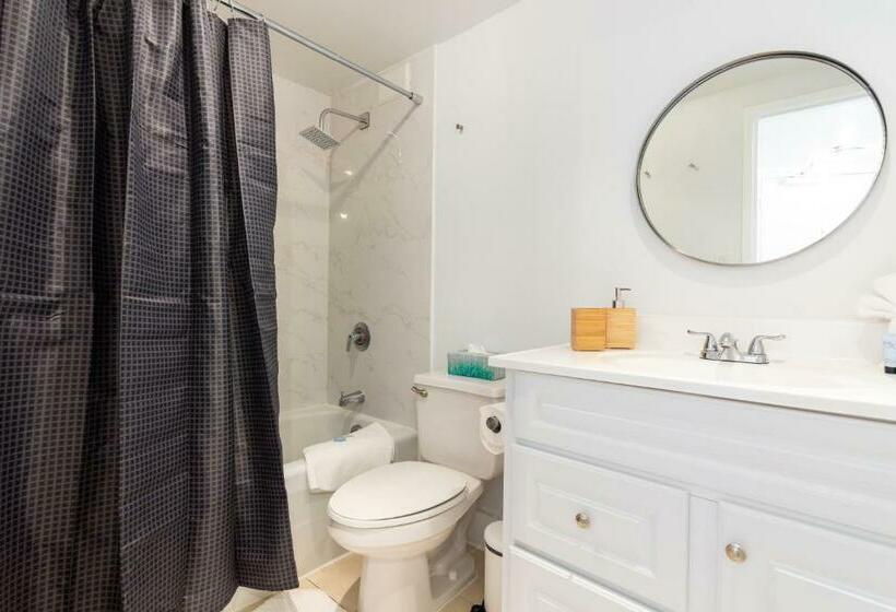 سوییت لوکس, Girasole Apartments