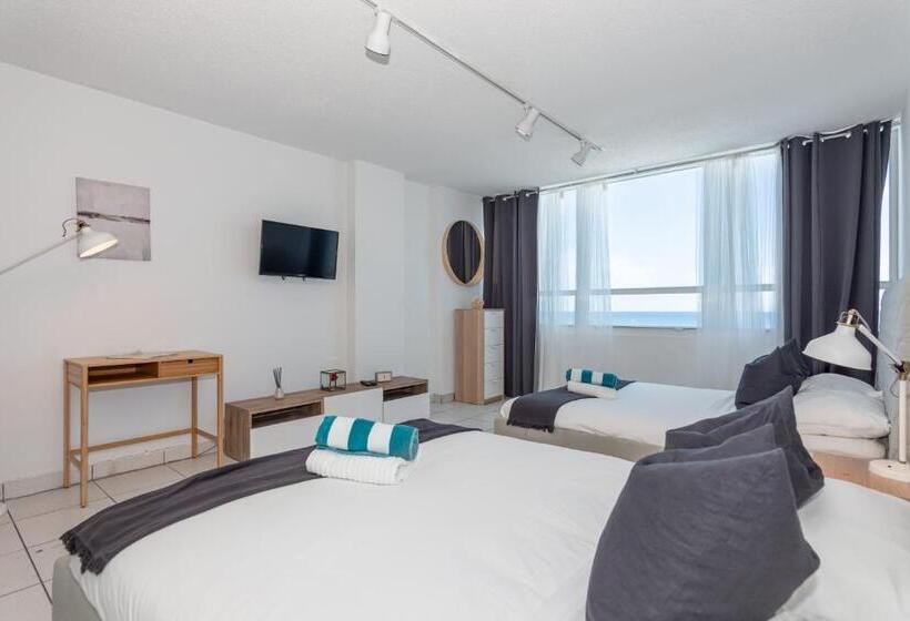 استودیوی استاندارد با چشم‌انداز دریا, Girasole Apartments