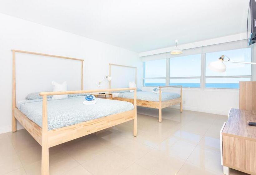 سوییت, Girasole Apartments