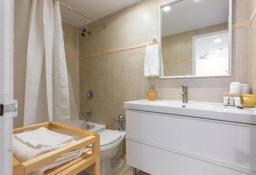 سوییت لوکس, Girasole Apartments