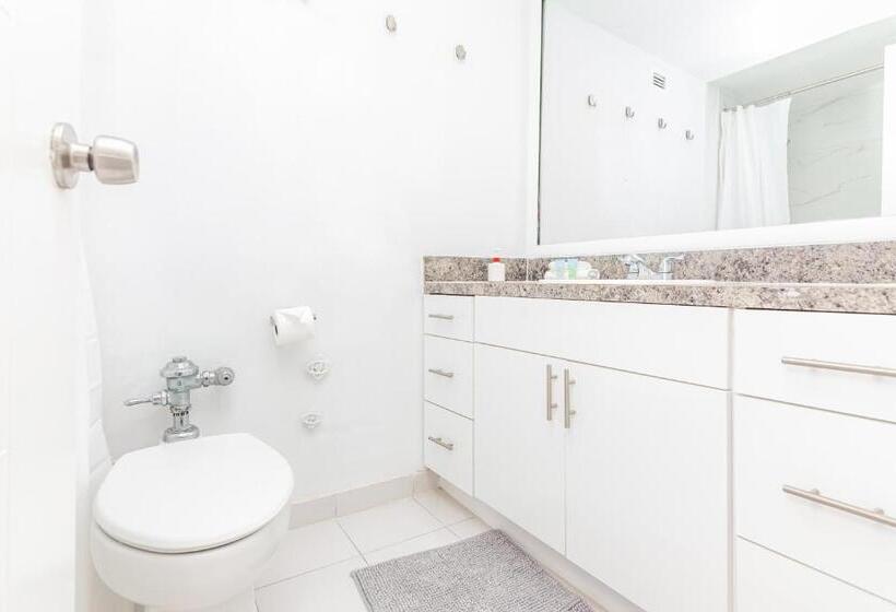استودیوی لوکس, Girasole Apartments