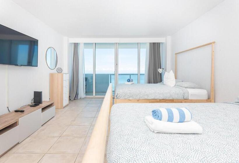 استودیو استاندارد با بالکن, Girasole Apartments