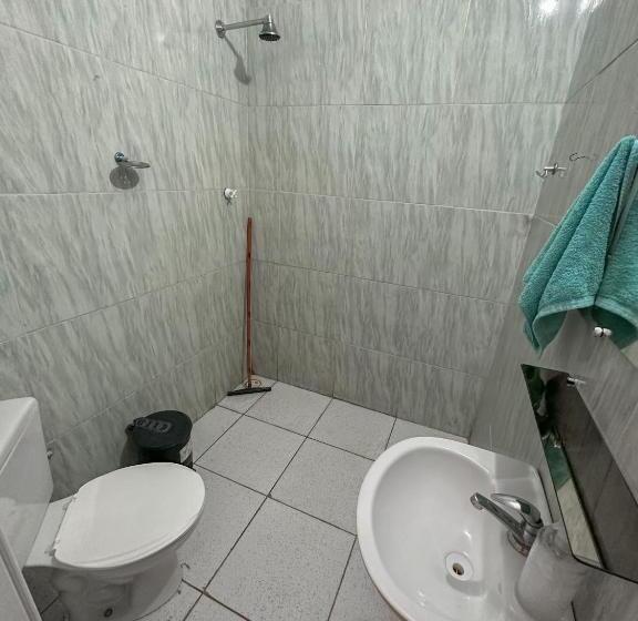 스탠다드 트리플 발코니 룸, Vila Da Sereia Hostel E Pousada