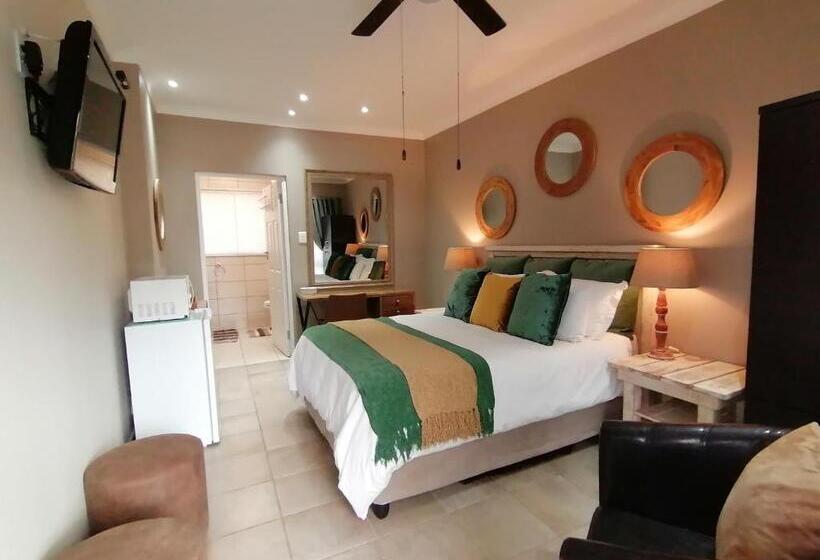 اتاق استاندارد با چشم‌انداز باغ, Roxy S Rest Guest House
