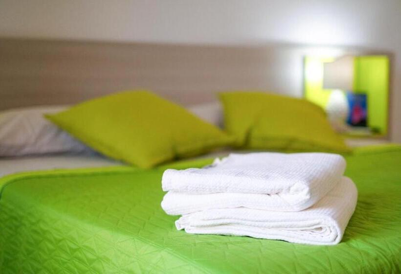 Номер Deluxe Вид на Море с Балконом, The Palace B&b And Apartments
